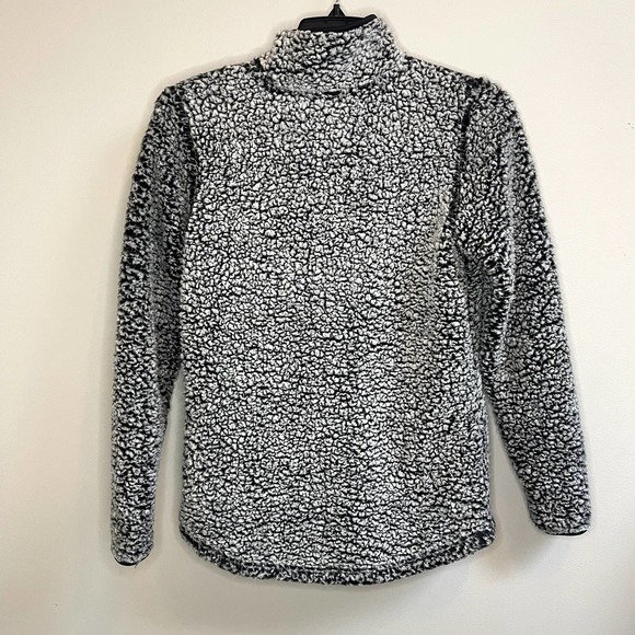 REALTREE Womens Sherpa Pullover | Quarter Button Up | Supper Soft | Size Small - Picture 5 of 6